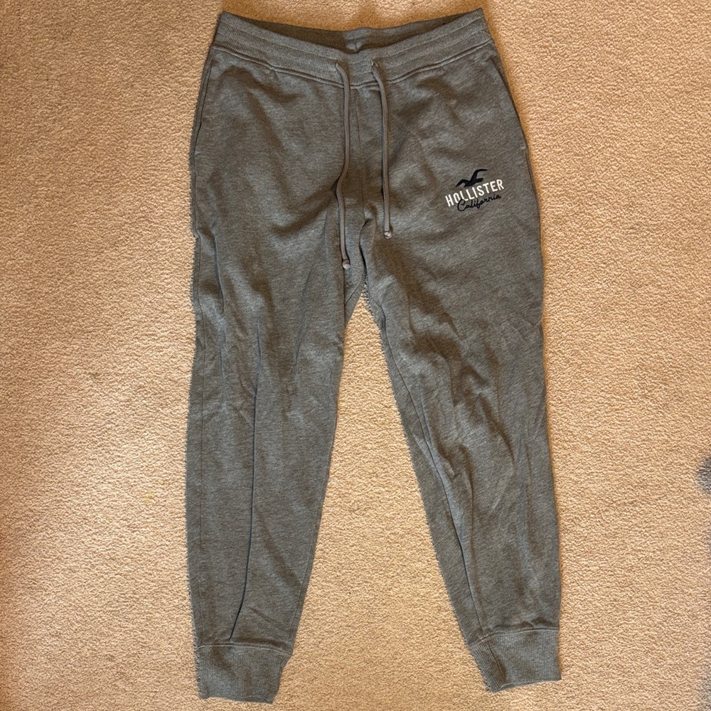 Hollister Women’s Charcoal Joggers